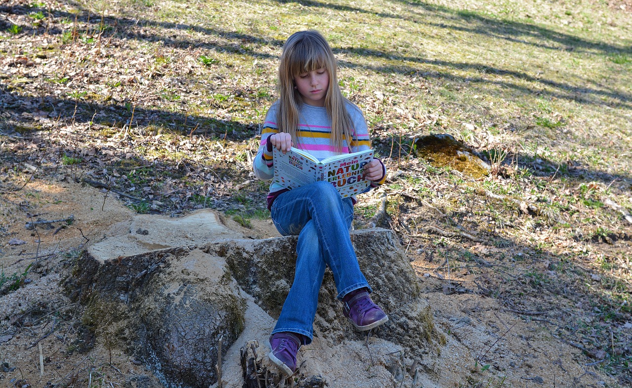 Girl reading